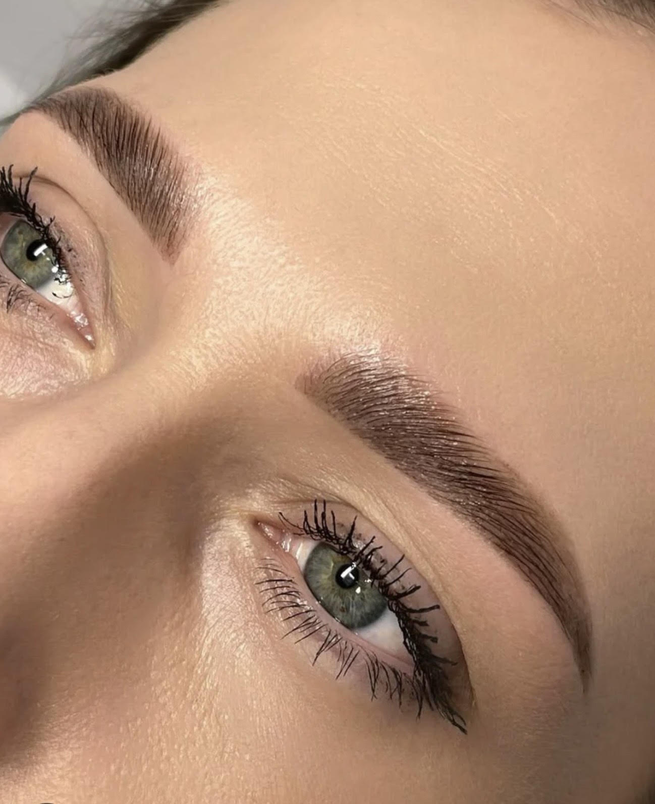 Professionally shaped and styled eyebrows